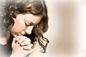 woman-praying-2314